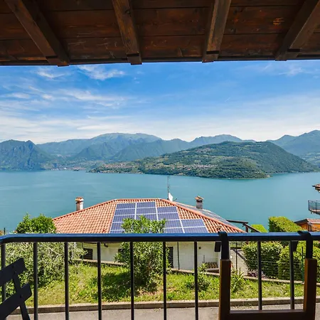 Di Iseo - View House Tavernola Bergamasca
